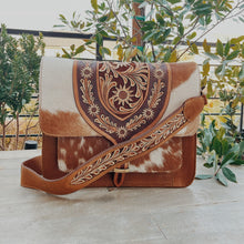 Load image into Gallery viewer, Leesville Western Leather Purse
