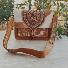 Load image into Gallery viewer, Leesville Western Leather Purse
