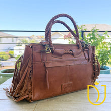 Load image into Gallery viewer, Rodeo Whisper Leather Purse
