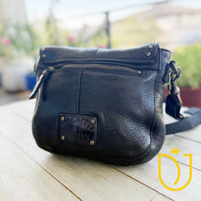 Load image into Gallery viewer, Campania Italian Leather Crossbody Purse
