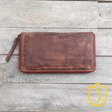 Load image into Gallery viewer, The James Vintage Leather Wallet
