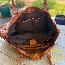 Load image into Gallery viewer, Belleford Leather Crossbody Purse
