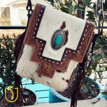 Load image into Gallery viewer, Quail Hollow Western Leather Crossbody Purse
