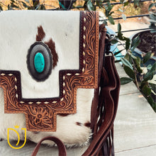 Load image into Gallery viewer, Quail Hollow Western Leather Crossbody Purse
