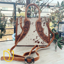 Load image into Gallery viewer, Prairie Rose Hand Tooled Leather Purse
