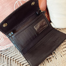 Load image into Gallery viewer, Bellemont Hand Tooled Leather Crossbody Wallet
