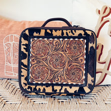 Load image into Gallery viewer, El Dorado Cowhide Jewelry Case
