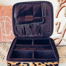 Load image into Gallery viewer, El Dorado Cowhide Jewelry Case
