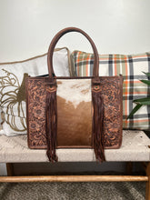 Load image into Gallery viewer, Spring Branch Western Leather Tote Bag
