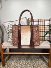 Load image into Gallery viewer, Spring Branch Western Leather Tote Bag
