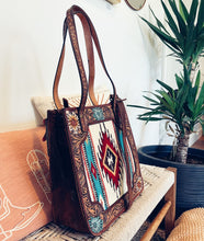 Load image into Gallery viewer, La Salle Hand Tooled Leather Purse
