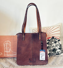 Load image into Gallery viewer, La Salle Hand Tooled Leather Purse

