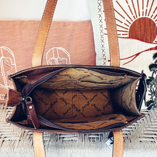Load image into Gallery viewer, La Salle Hand Tooled Leather Purse
