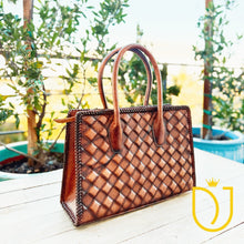 Load image into Gallery viewer, Coral Canyon Quilted Leather Shoulder Bag
