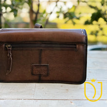 Load image into Gallery viewer, Ranchlands Western Leather Crossbody Purse
