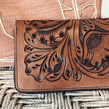 Load image into Gallery viewer, Cedar Crest Western Leather Wallet
