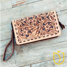 Load image into Gallery viewer, Canyon Breeze Hand Tooled Leather Crossbody Wallet
