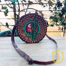 Load image into Gallery viewer, Wonder Valley Hand Tooled Leather Canteen Purse
