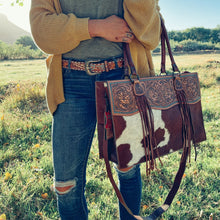 Load image into Gallery viewer, Pikes Peak Western Leather Tote Bag
