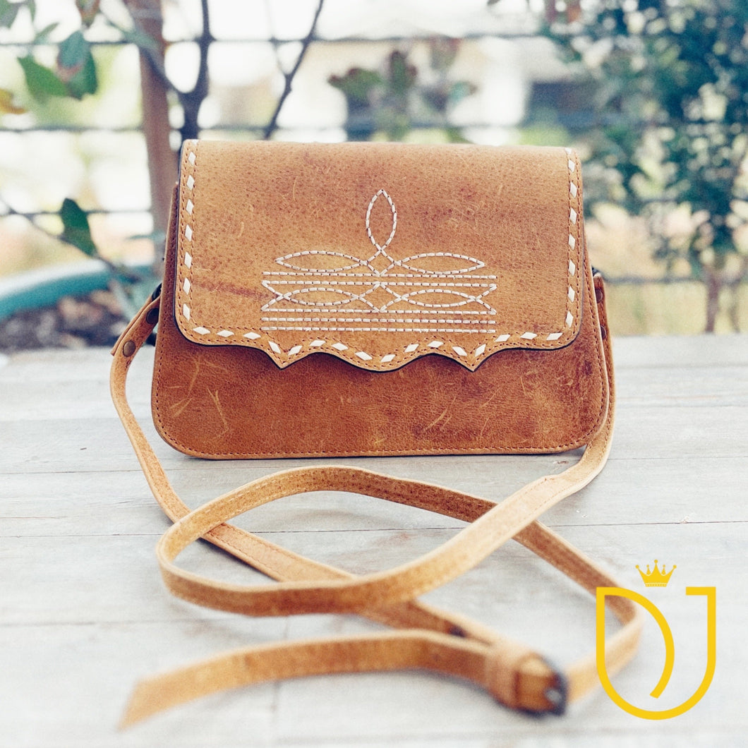 Wild Oak Leather Crossbody Purse