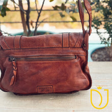 Load image into Gallery viewer, Bella Vita Italian Leather Crossbody Purse
