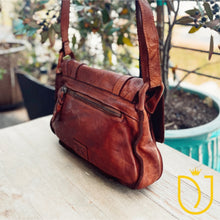 Load image into Gallery viewer, Bella Vita Italian Leather Crossbody Purse
