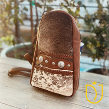 Load image into Gallery viewer, Silver Piece Leather Sling Bag
