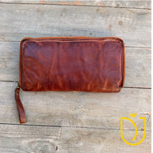 Load image into Gallery viewer, Contessa Italian Leather Wallet
