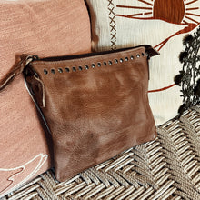 Load image into Gallery viewer, The Kincaid Brown Vintage Leather Crossbody Purse
