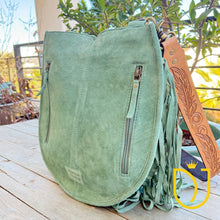 Load image into Gallery viewer, Whitehorse Green Western Leather Crossbody Purse
