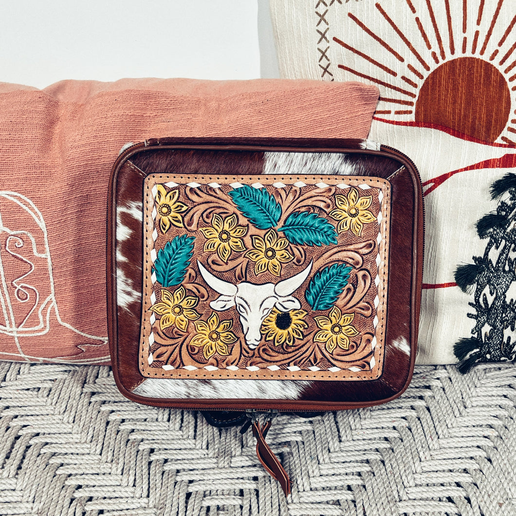 Seneca Cowhide Jewelry Case