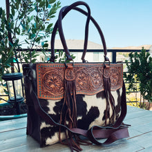 Load image into Gallery viewer, Pikes Peak Western Leather Tote Bag
