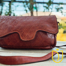 Load image into Gallery viewer, Tuscany Italian Leather Crossbody Purse
