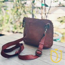 Load image into Gallery viewer, Calabria Italian Leather Crossbody Purse
