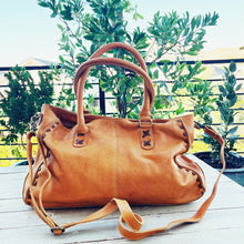 Load image into Gallery viewer, Standing Rock Leather Crossbody Purse
