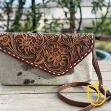 Load image into Gallery viewer, Manhattan Western Leather Crossbody Purse
