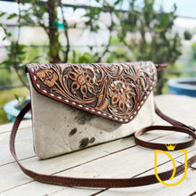 Load image into Gallery viewer, Manhattan Western Leather Crossbody Purse
