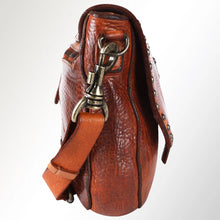 Load image into Gallery viewer, Campania Italian Leather Crossbody Purse

