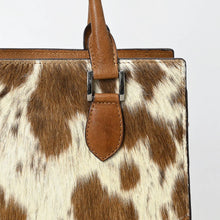 Load image into Gallery viewer, Brown Leather Purse, Cute Tote Bag, Leather Top Handle Purse, Western Tote Bag, Cowhide Purse, Genuine Cowhide, Leather Shoulder Bag
