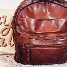 Load image into Gallery viewer, Leather Backpack Women, Italian Leather Backpack, Medium Size Leather Backpack, Western Purse, European Leather Backpack, Cowhide Backpack
