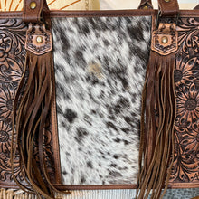 Load image into Gallery viewer, Paradise Valley Western Leather Tote Bag
