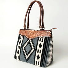 Load image into Gallery viewer, Western Hand Tooled Leather Purse, Cowhide Purse, Concealed Carry Purse, American Darling, Genuine Cowhide, Western Purse, Leather Fringe
