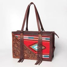 Load image into Gallery viewer, Western Purse, Tooled Leather Purse, Conceal Carry Purse, Cowhide Purse, American Darling Purse, Western Crossbody Purse, Leather Fringe
