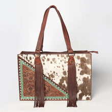 Load image into Gallery viewer, Western Purse, Tooled Leather Purse, Conceal Carry Purse, Cowhide Purse, American Darling Purse, Western Crossbody Purse, Leather Fringe
