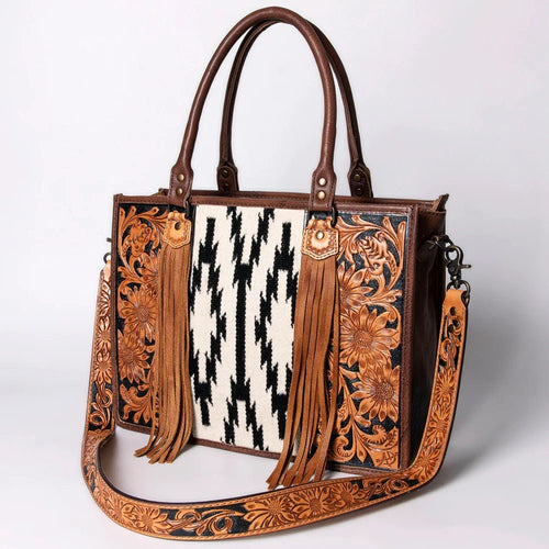 Western Hand Tooled Leather Purse, Conceal Carry Purse, Cowhide Purse, American Darling Purse, Western Crossbody Purse, Leather Fringe