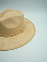 Load image into Gallery viewer, Womens Wide Brim Fedora Hat, Wool Fedora Hat, Felt Cowboy Hat, Wide Brimmed Fedora, Wool Fedora Womens, Womens Felt Hat
