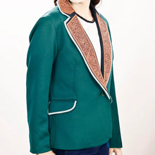 Load image into Gallery viewer, Western Leather Jacket, Western Sport Jacket, Womens Blazer, American Darling Blazer, Womens Suit Jacket, Womens Denim Coat
