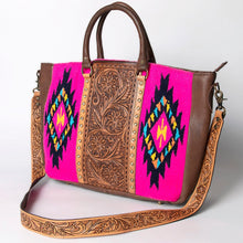 Load image into Gallery viewer, Western Purse, Hand Tooled Leather Purse, Conceal Carry Purse, Cowhide Purse, Genuine Leather Purse, Western Crossbody Purse, Leather Purse
