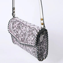 Load image into Gallery viewer, Western Hand Tooled Leather Purse, Leather Crossbody Purse, Cowhide Purse, Genuine Leather Purse, Western Crossbody Purse, Leather Fringe

